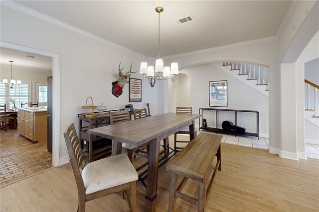 922 Grand Oaks Circle, College Station, TX 77840