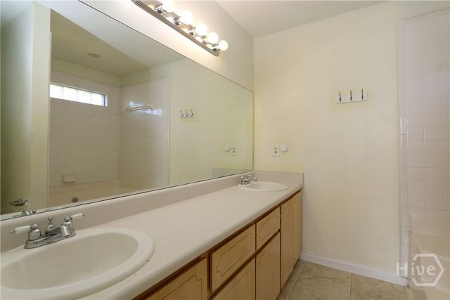 2352 Rowe Street, Hinesville, GA 31313