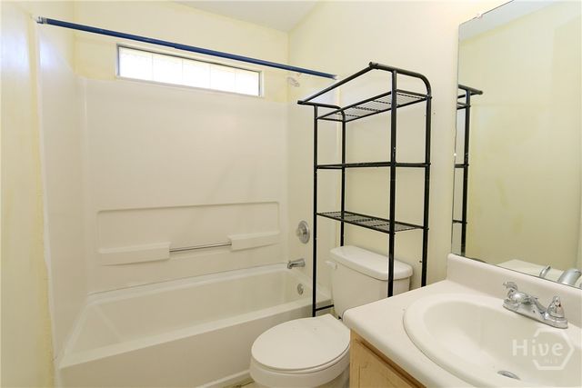 2352 Rowe Street, Hinesville, GA 31313