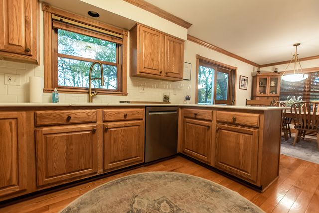 507 N Sangamon Lane, Dixon, IL 61021