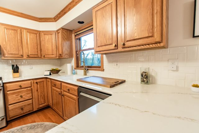 507 N Sangamon Lane, Dixon, IL 61021