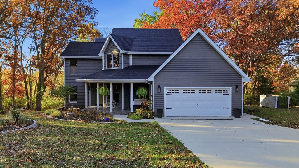 507 N Sangamon Lane, Dixon, IL 61021