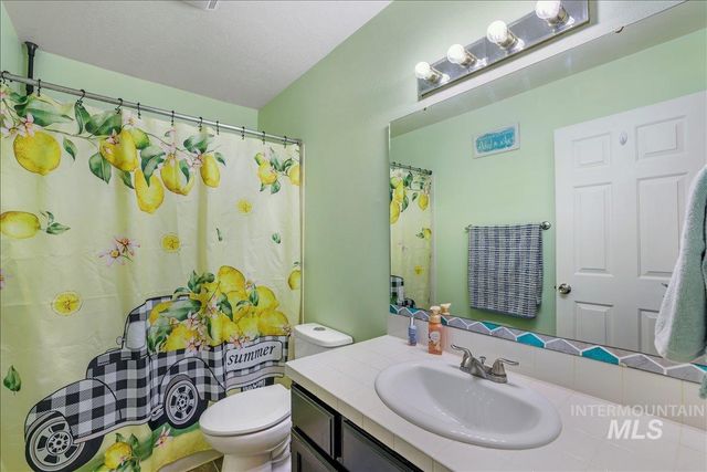 206 Diamond Drive, Kimberly, ID 83341