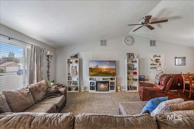 206 Diamond Drive, Kimberly, ID 83341