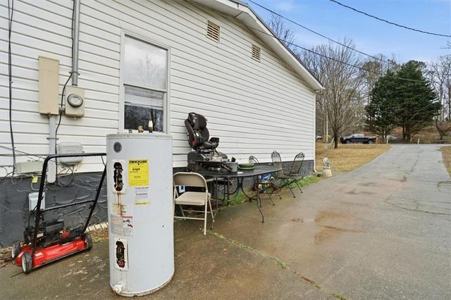 1209 Autumn Avenue, Winder, GA 30680