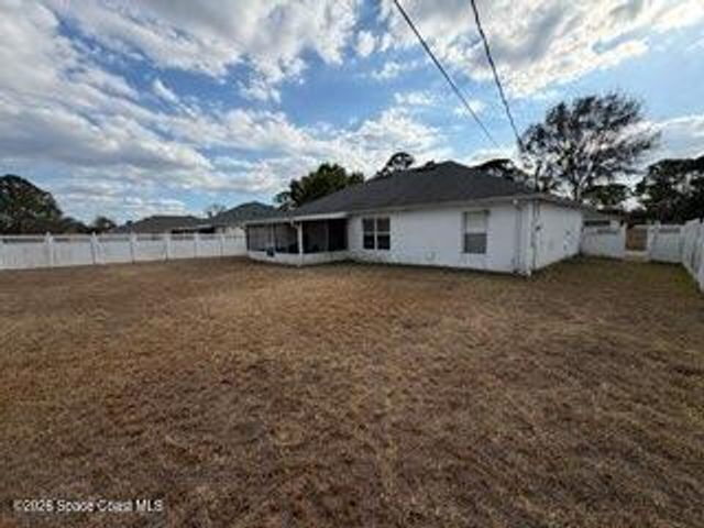 1979 Warton Avenue SE, Palm Bay, FL 32909