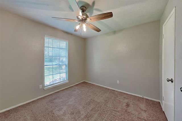 6915 Renfro Drive, Richmond, TX 77469