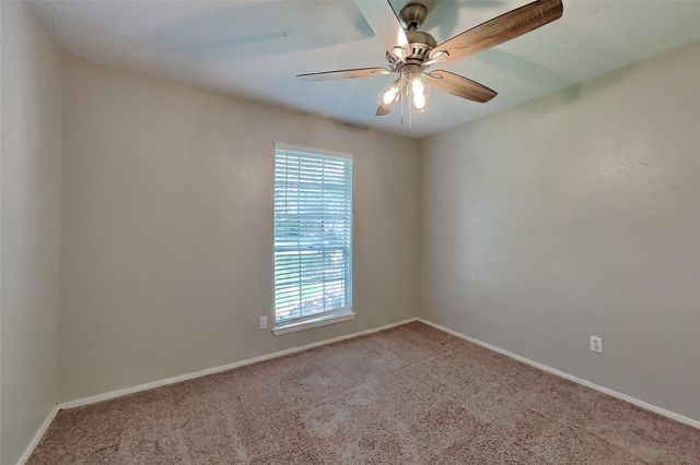 6915 Renfro Drive, Richmond, TX 77469