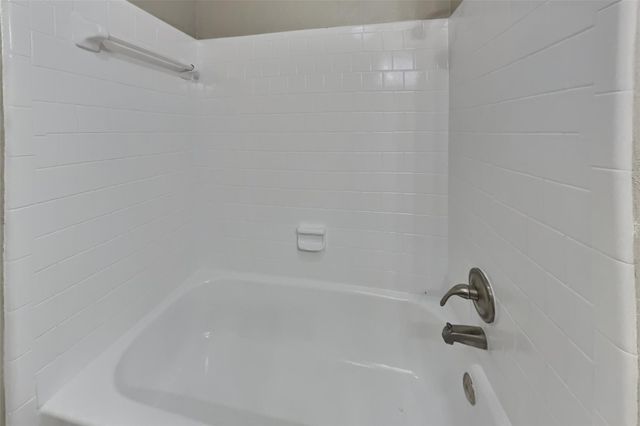 6915 Renfro Drive, Richmond, TX 77469