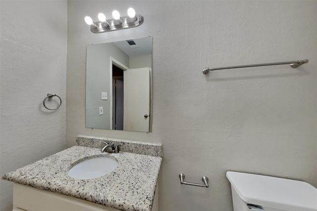 6915 Renfro Drive, Richmond, TX 77469