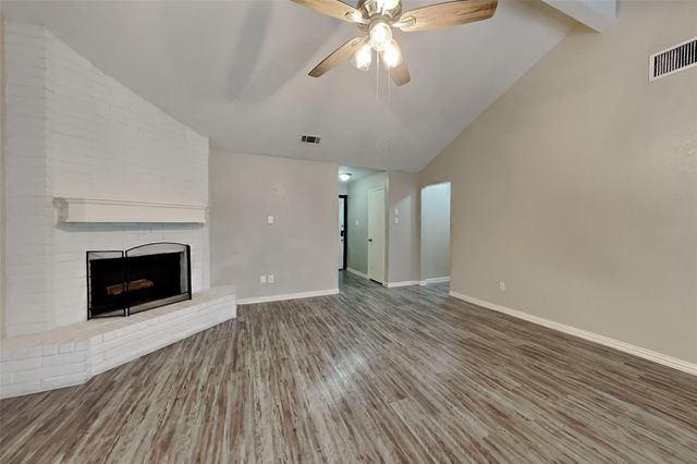 6915 Renfro Drive, Richmond, TX 77469