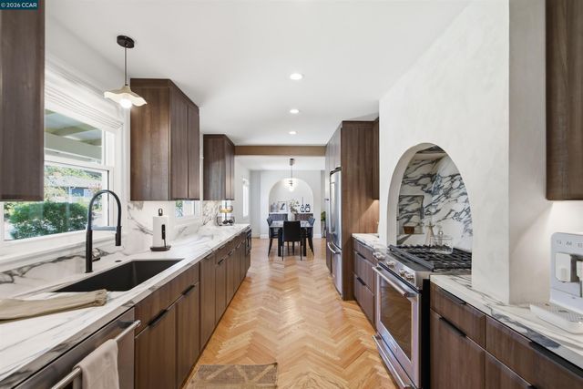 100 Polley Lane, Pleasant Hill, CA 94523