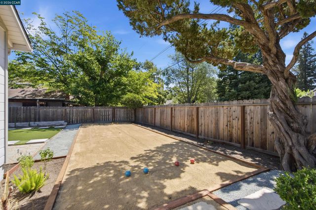 100 Polley Lane, Pleasant Hill, CA 94523