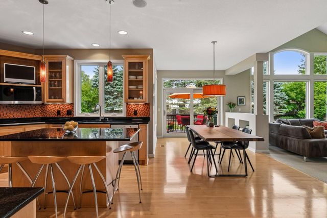 14478 Boulder Pointe Road, Eden Prairie, MN 55347