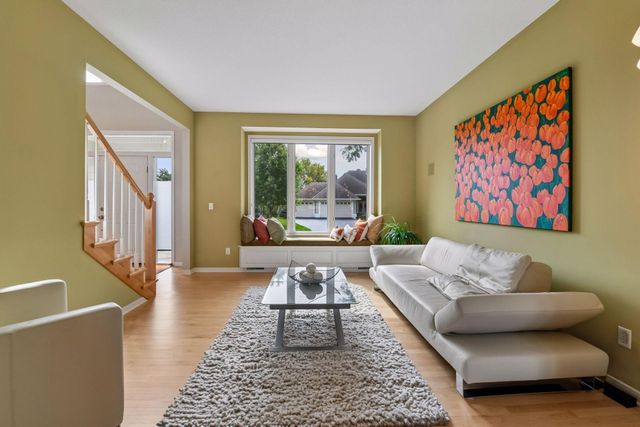 14478 Boulder Pointe Road, Eden Prairie, MN 55347