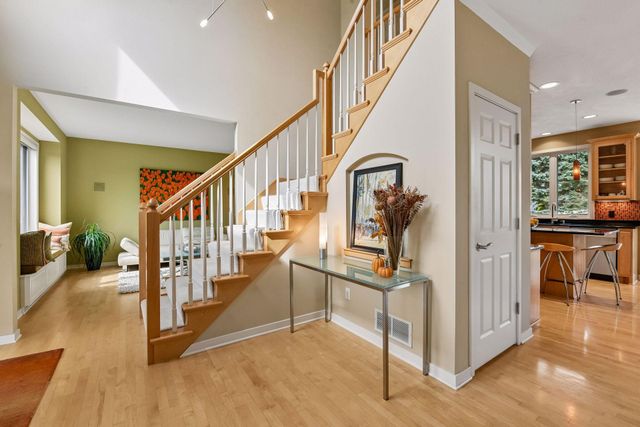14478 Boulder Pointe Road, Eden Prairie, MN 55347