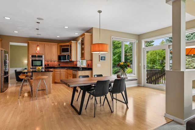 14478 Boulder Pointe Road, Eden Prairie, MN 55347