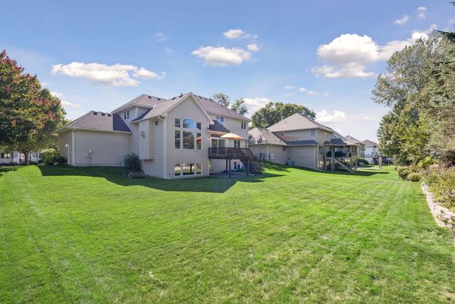 14478 Boulder Pointe Road, Eden Prairie, MN 55347