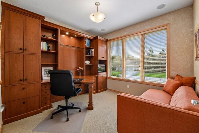 14478 Boulder Pointe Road, Eden Prairie, MN 55347