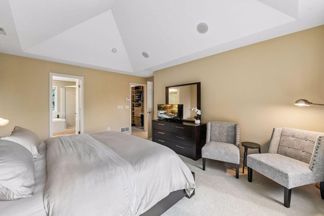 14478 Boulder Pointe Road, Eden Prairie, MN 55347
