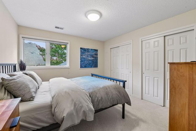 14478 Boulder Pointe Road, Eden Prairie, MN 55347