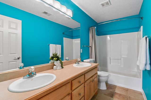 14478 Boulder Pointe Road, Eden Prairie, MN 55347