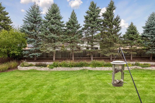 14478 Boulder Pointe Road, Eden Prairie, MN 55347