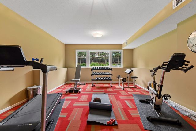 14478 Boulder Pointe Road, Eden Prairie, MN 55347
