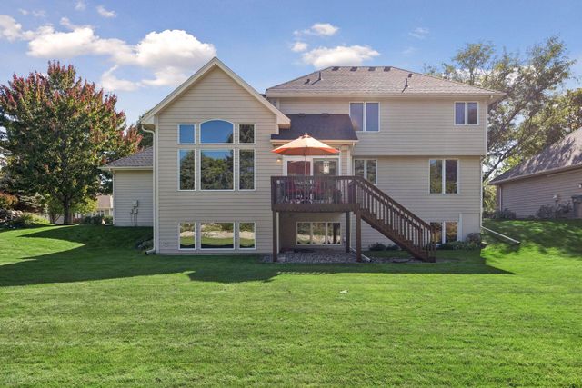 14478 Boulder Pointe Road, Eden Prairie, MN 55347