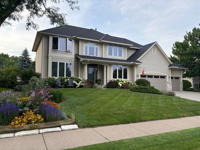 14478 Boulder Pointe Road, Eden Prairie, MN 55347