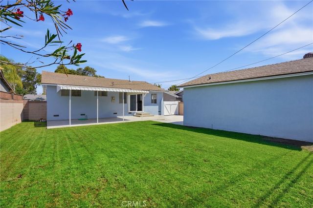 11512 213th, Lakewood, CA 90715