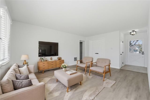 11512 213th, Lakewood, CA 90715