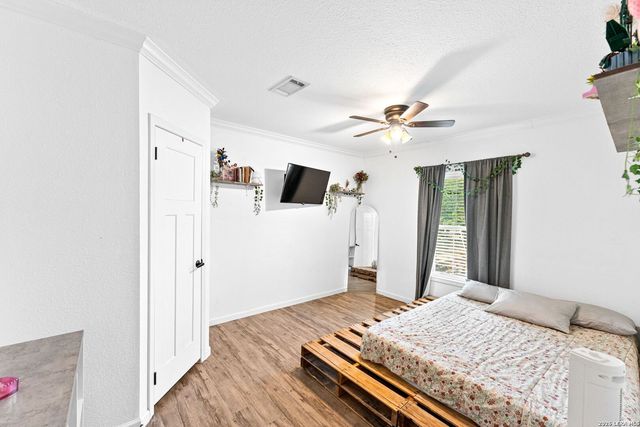 1200 Spur Ridge, San Antonio, TX 78264