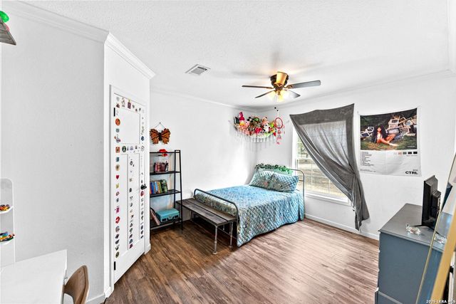 1200 Spur Ridge, San Antonio, TX 78264