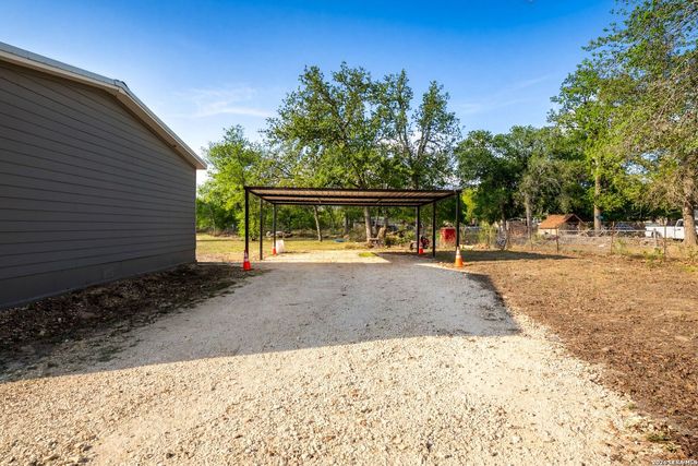 1200 Spur Ridge, San Antonio, TX 78264