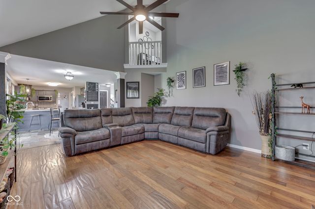 3256 Amber Way, Bargersville, IN 46106