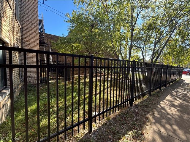 5644 Broadway Avenue 602, Cleveland, OH 44127