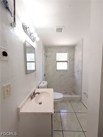 3135 Blount ST, Fort Myers, FL 33916