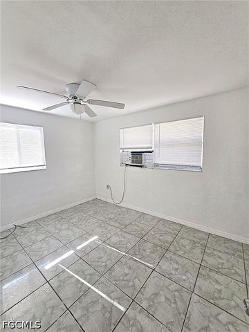 3135 Blount ST, Fort Myers, FL 33916