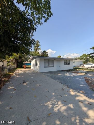 3135 Blount ST, Fort Myers, FL 33916