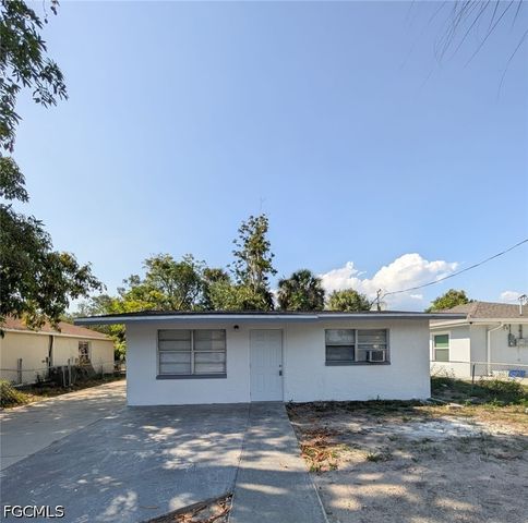 3135 Blount ST, Fort Myers, FL 33916