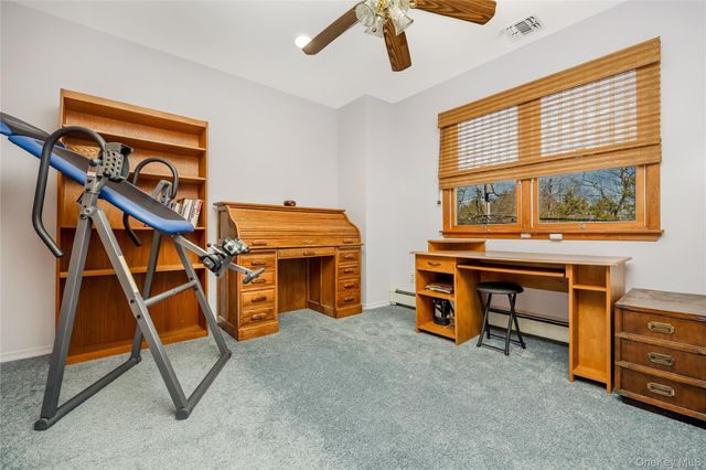 8 Shari Lane, East Northport, NY 11731