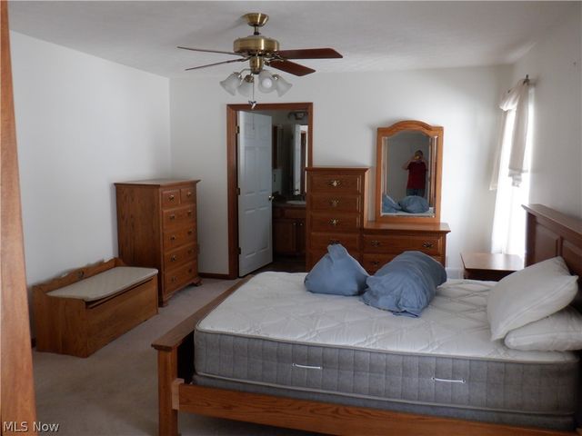 17811 Engle Court, Brook Park, OH 44142