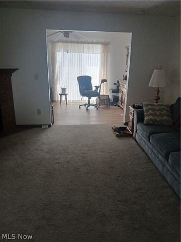 17811 Engle Court, Brook Park, OH 44142