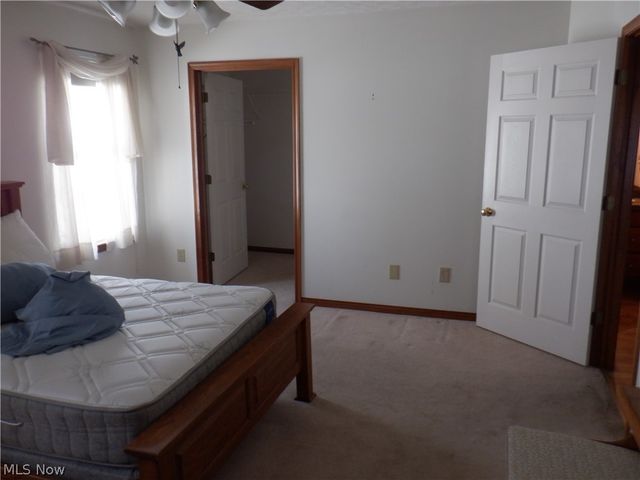 17811 Engle Court, Brook Park, OH 44142