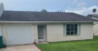 911 New Castle Court, Holly Hill, FL 32117