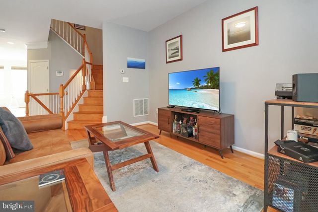 9784 CORBETT PL, Manassas Park, VA 20111