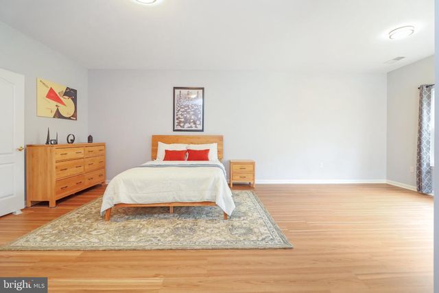 9784 CORBETT PL, Manassas Park, VA 20111
