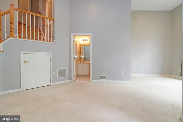 9784 CORBETT PL, Manassas Park, VA 20111