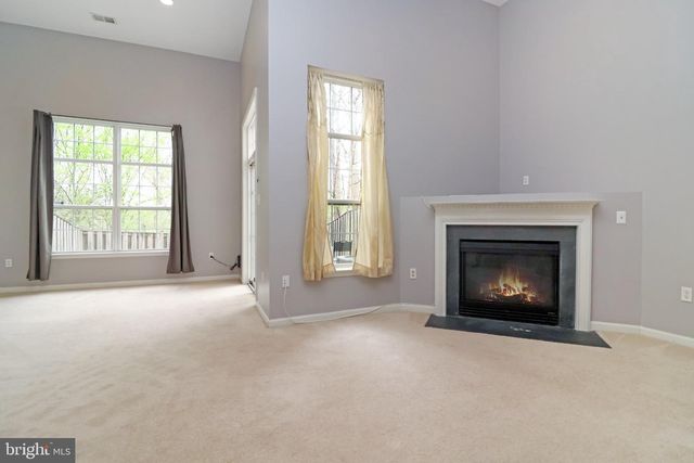 9784 CORBETT PL, Manassas Park, VA 20111